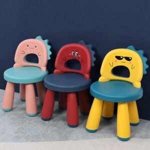 Sillita de plásticos