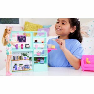 Barbie Cafetería Bienestar Muñeca con set de juego con accesorios de casa de muñecas, 