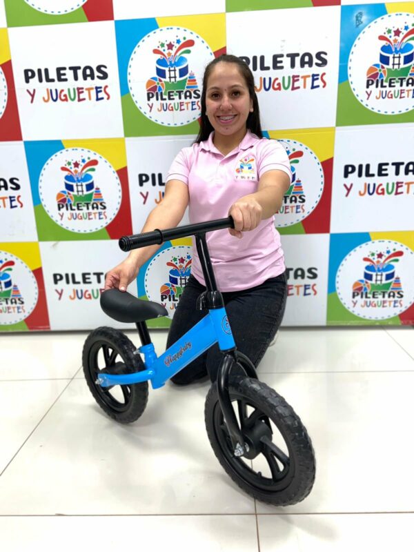 Bici sin pedal con rueda de plástico - Imagen 2