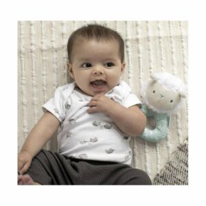 Peluche sonajero de mano Sheppy la llama