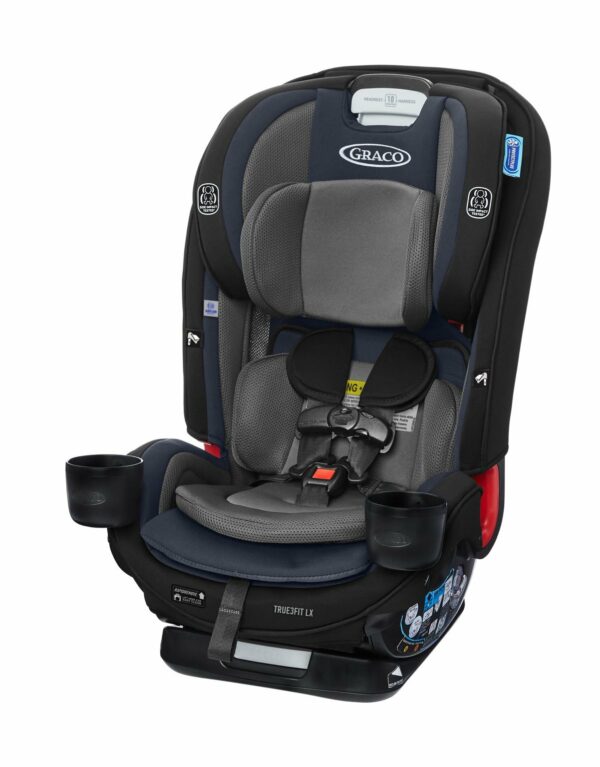 Asiento para auto TrueFit LX 3 en1 BatesEl Car Seat TrueFit 3 en 1 cuenta con un diseño ultradelgado que permite que entren hasta 3 asientos uno al lado del otro, ahorrando espacio en tu asiento trasero sin comprometer la seguridad de los niños que viajen. Lo pueden usar desde bebés RN hasta niños de 45kg. - Imagen 2
