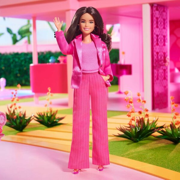 Muñeca Barbie La Pelicula Gloria Atuendo Rosa - Imagen 3