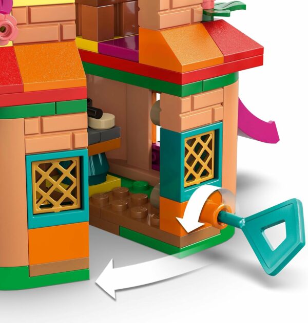 LEGO® | Disney Mini Casa de Encanto Juguete de construcción Infantil de fantasía, con 2 micropersonajes, Regalo de cumpleaños para niñas y niños de 5 años o más 43261 - Imagen 5