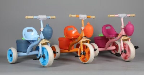 Triciciclo a pedal 💕💕 - Imagen 3