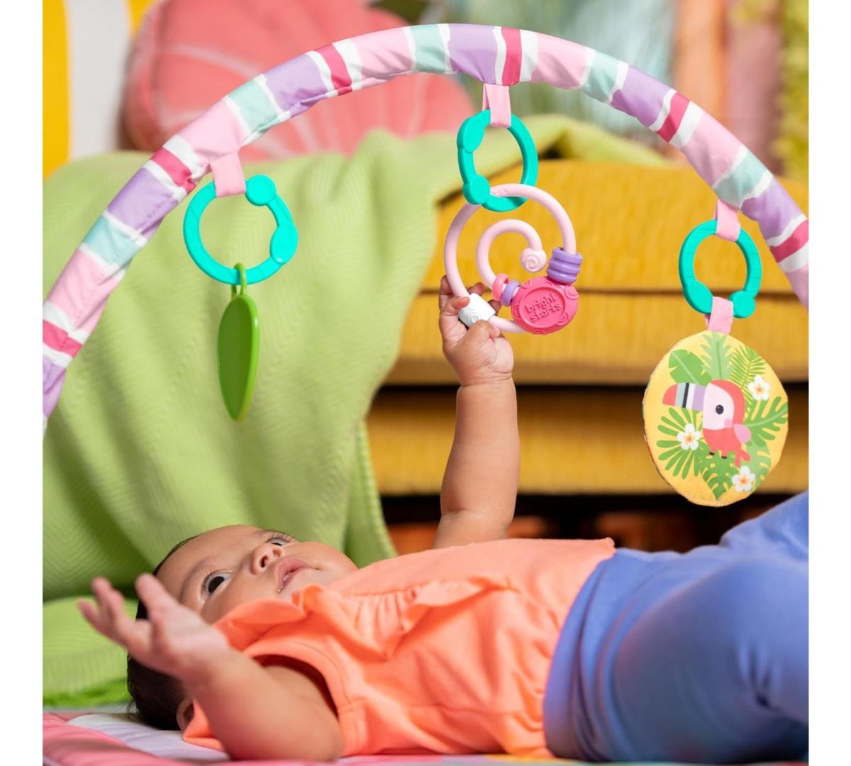 Gimnasio De Actividades Bright Starts Tiki Toy Bar Rosa - Imagen 4